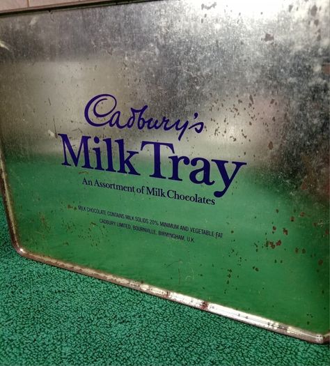 Vintage Carburys Milk Chocolate Souvenir Tin/ The marriage of Prince of Wales & Lady Diana Spencer