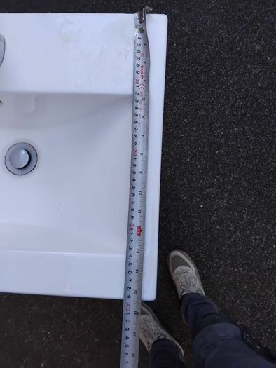 vanity unit, basin and tap