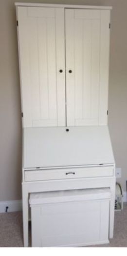 Folding study desk