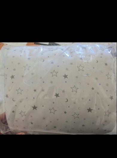 breastfeeding pillow lansinoh
