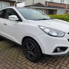 IX35 1.7 Premium Panoramic, top spec, low miles.