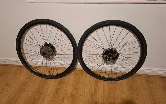 Road/Gravel Wheelset Brand new