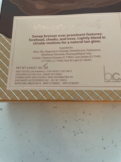 Large Bronzer Compact Natural Sunkissed Glow