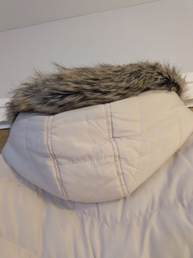 Fluid Padded Coat With Faux Fur Trim On the Hood.  S. 16-18.  B.N.W.T.