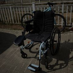 wheel chair