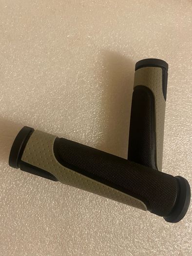 100% BRAND-NEW Bicycle Hand Grip