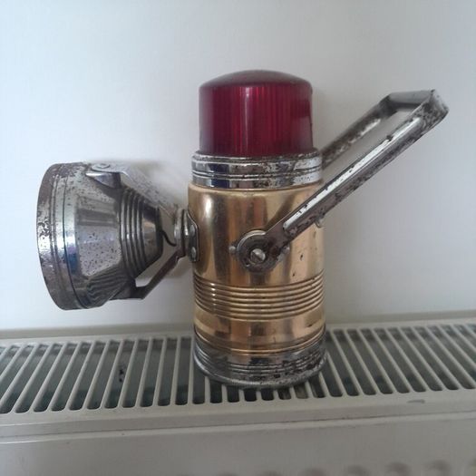 Vintage Pifco car lamp