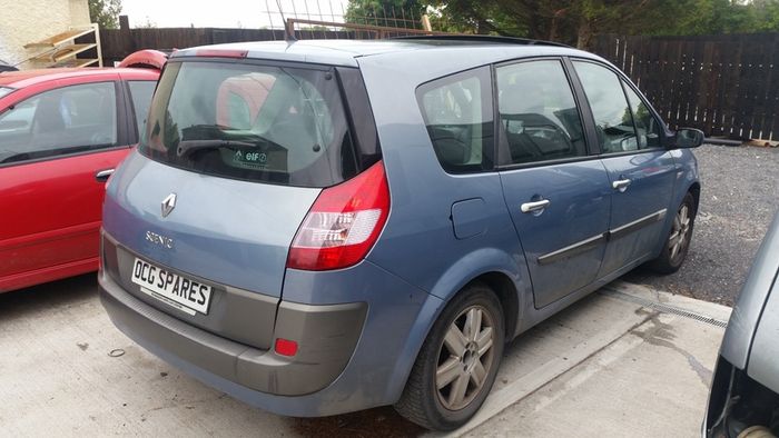 Renault Scenic Megane's x7 03-08 Petrol & Diesel @ OCG