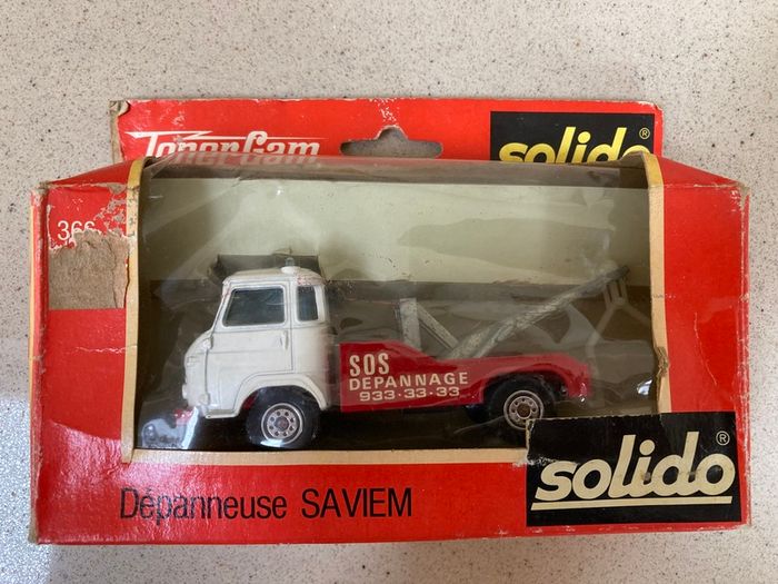 Solido Saviem Tow Truck New Rare