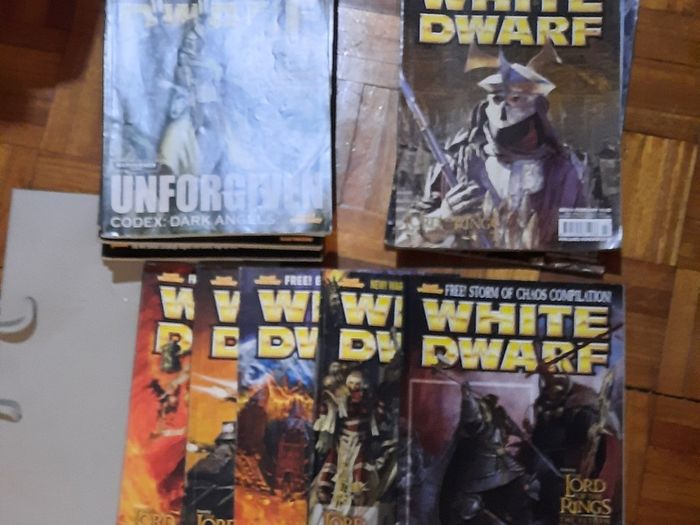 White dwarf Warrhammer 40,000 issues lot 1