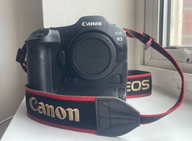 Canon Eos R3