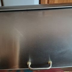 Bread bin