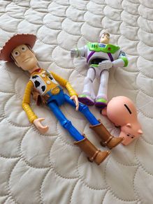 toy story figures