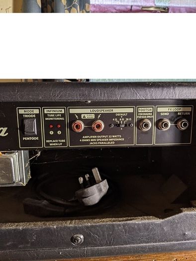 Bugera V22HD Infinium 22W Tube Amplifier Head