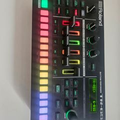Roland TR6S Drum machine