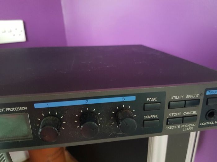 Digital Reverb Delay Chorus Guitar  Multi-Effect