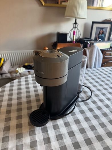 Nespresso Vertuo Next Machine