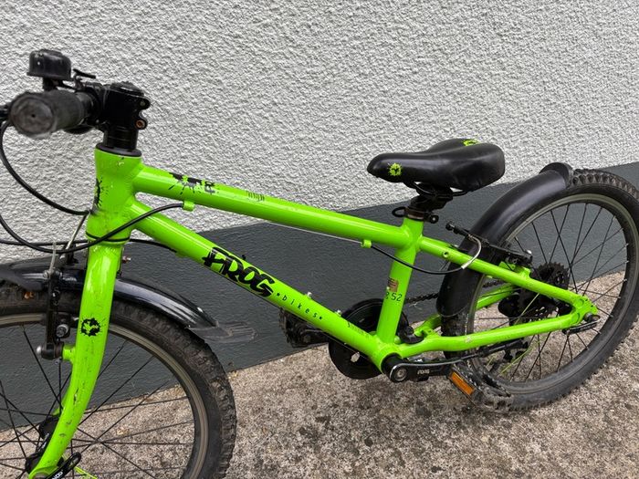 Frog 52 Kids Bike Green Geared 8 Speed