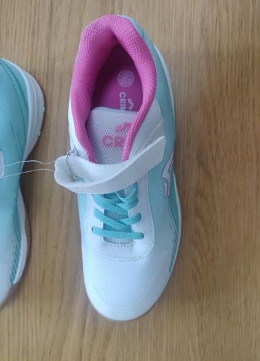 kids trainers