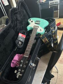 Shergold guitar and amp with hard case