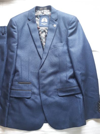 3 Piece Suit by Marc Darcy - Size 36R