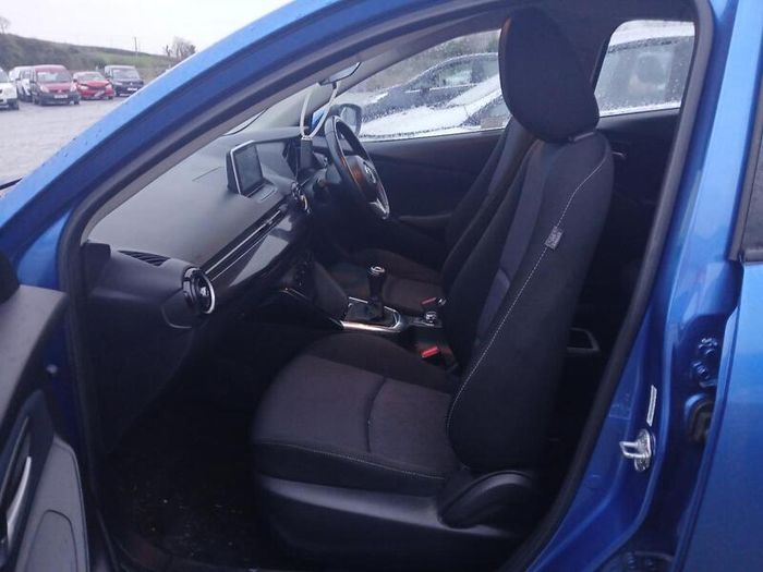 Mazda 2 for breaking