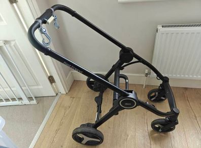 Chicco Trio Best Friend Travel System