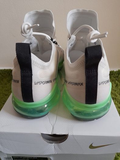 Nike Wmns Air VaporMax 2019 'Phantom Volt' UK-7.5/EUR-42 AR6632 104 Summit White/Phantom-Black-Summit White-2019