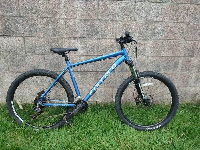 IMMACULATE CONDITION Carrera Vulcan mountain bike