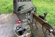 2010 Honda BF30 4-stroke outboard