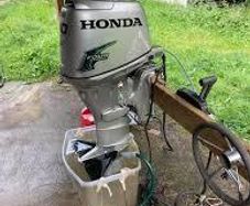 2010 Honda BF30 4-stroke outboard