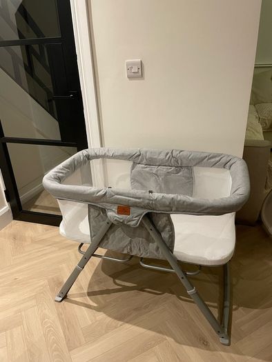 travel cot