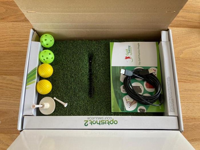 Optishot 2 Golf Simulator with turf upgrade & matt