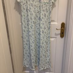 Cote de Moi NIGHTIE New Size 8-10