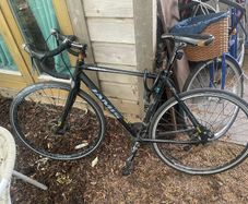 Jamis hybrid road bike for sale