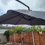 overhang garden umbrella Image 10