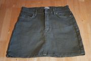 Only mini skirt