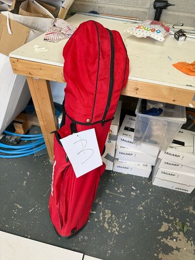 set golf clubs