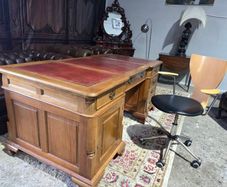 large partners desk+Calligaris retro chair