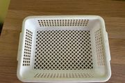 ARAVEN White Plastic Tray