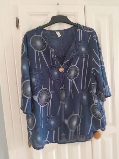 Navy100% Cotton Top