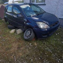 ford fiesta breaking