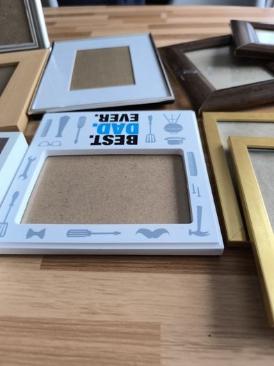 picture frames