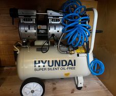 Hyundai Super Silent Oil-Free Air Compressor  Bra