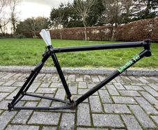 Fat Chance Monster Fat ( Classic MTB Bicycle ) / Struts