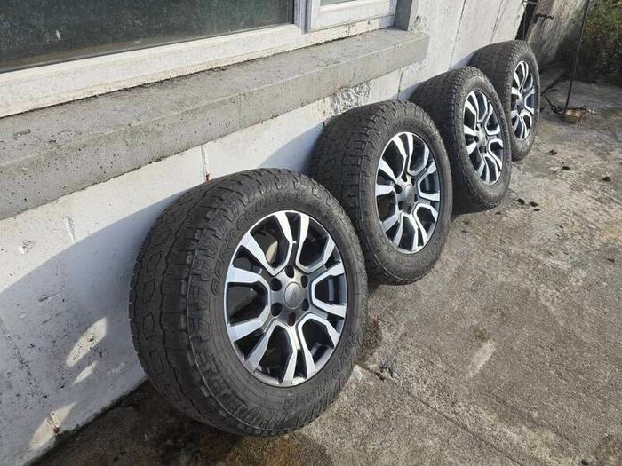 Genuine Ford 18" Alloy Wheels & Toyo Open Country A/T III Tyres (265/60/R18)