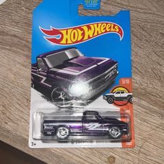 Hot wheels c10