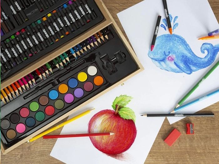 Wooden Art Case Art Supplies  Kids Art Set  Gifts For Kids  Contains Colouring Pencils, Felt Tips, Oil Pastels For Kids, Kids Painting Set, Crayons And More (FREE POSTAGE)