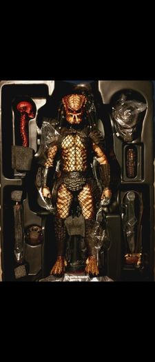 Hot Toys City Hunter Predator 2.0