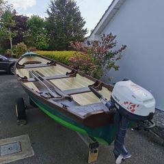 19Ft Fishing Boat & Yamaha 6 HP Engine & Trailer